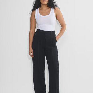 NWT Aritzia EFFORTLESS Crepette Pants BLACK CURVE-FIT